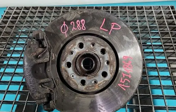 Skoda Fabia Mk2 (5J) Front wheel hub spindle knuckle IMPRK1571869
