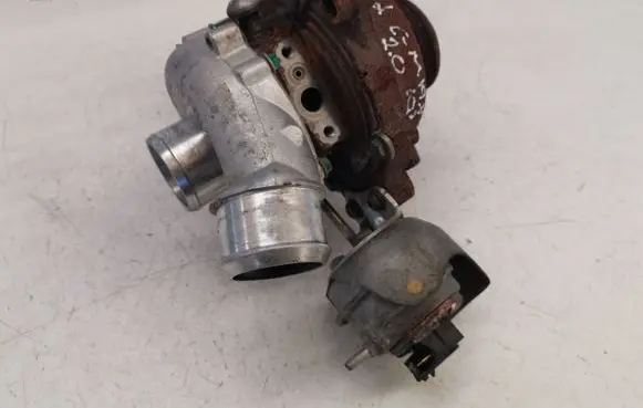 Ford Grand C-MAX Turbo 9677063780
