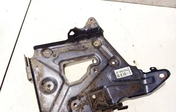 Honda CR-V Battery bracket 