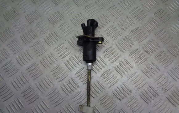 Skoda Octavia Mk1 (1U) Clutch release bearing slave cylinder 4J1721398A