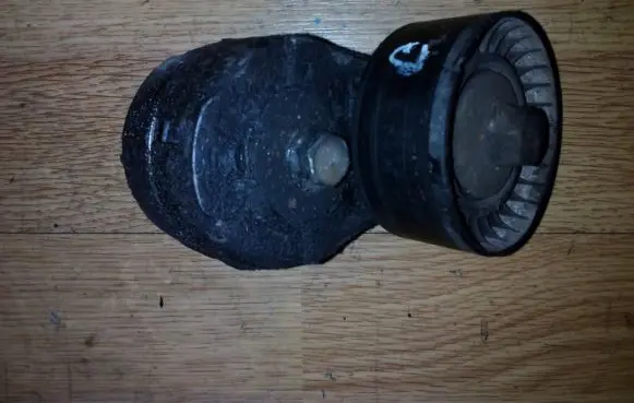 Generator/alternator belt tensioner