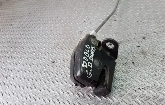 Loading door lock
