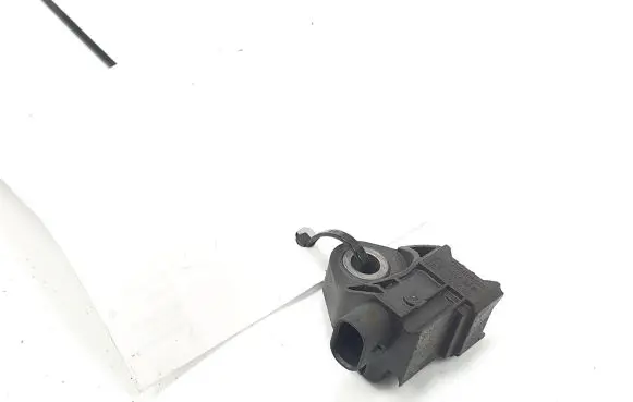 Mercedes-Benz C W205 Other engine bay part A2139051300