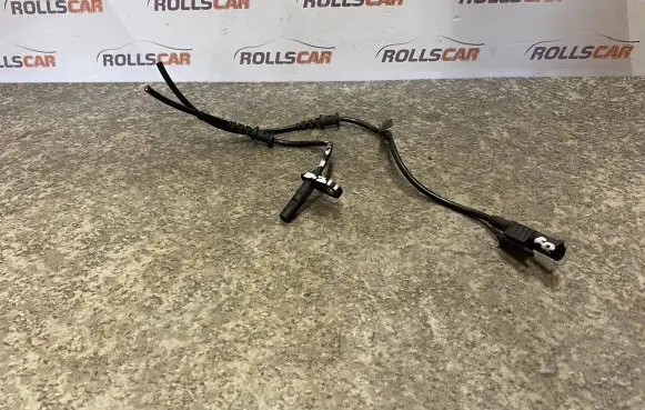 Mercedes-Benz E W211 ABS brake wheel speed sensor A2115401817