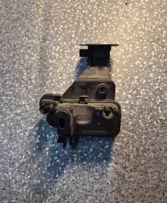 Ford Mondeo MK V Vacuum air tank 9805069780