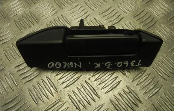 Nissan NV200 Front door exterior handle 82607VX50A T5980