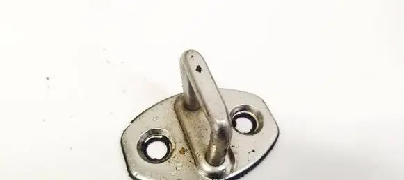 Volkswagen Golf V Front door lock loop/hook striker 3C0837033B