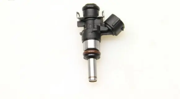 Audi A4 S4 B9 Fuel injector 06L906031A