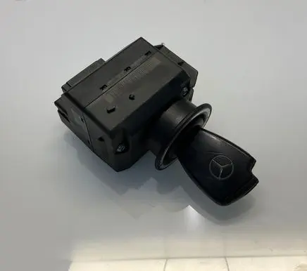 Mercedes-Benz E W211 Ignition lock 2115451408 0007887420206192 3300220