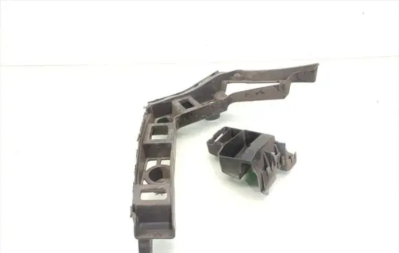 Volkswagen Golf VI Rear bumper mounting bracket 5K6807394A 5K6807394