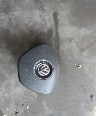 Volkswagen PASSAT B8 Steering wheel airbag 5G0880201C 621304201 310315