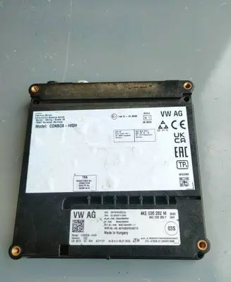 Audi A4 S4 B9 8W SOS control module 4KE035282M