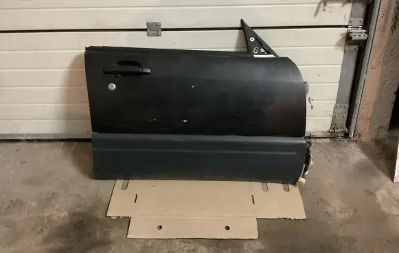 Subaru Forester SF Front door