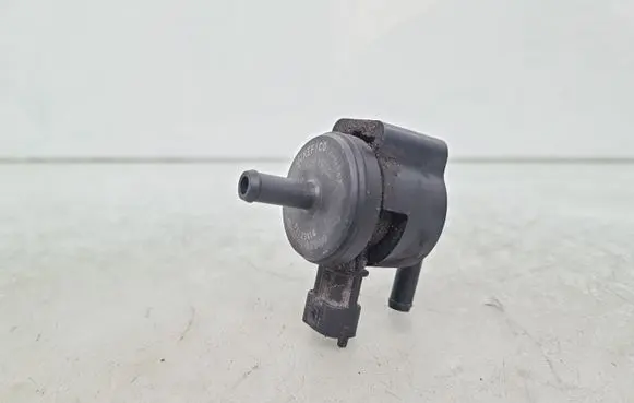 KIA Ceed Vacuum valve 9270930004