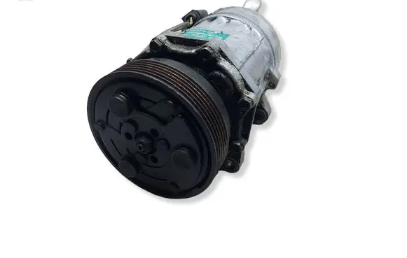 Volkswagen Golf IV Air conditioning (A/C) compressor (pump) 1J0820803FKASACJA 1J0820803F