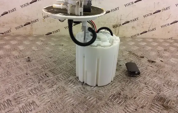 KIA Pro Cee'd III In-tank fuel pump 31110-J7100