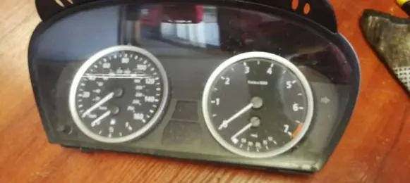 BMW 5 E60 E61 Speedometer (instrument cluster) 6945627