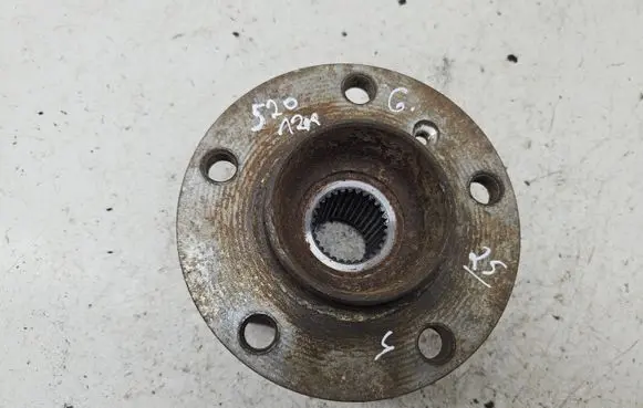 BMW 5 F10 F11 Rear wheel hub