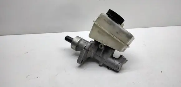 Mercedes-Benz E W210 Master brake cylinder A2024300202