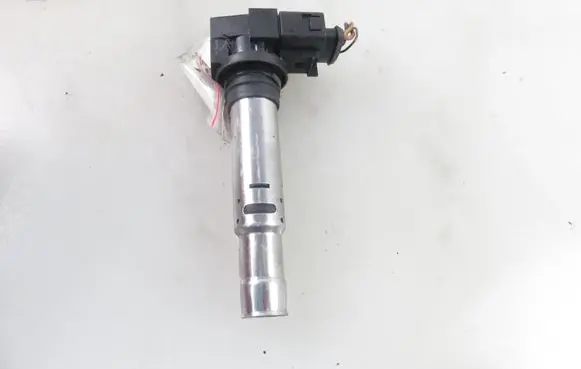 Volkswagen Polo IV 9N3 High voltage ignition coil 5DA193175501
