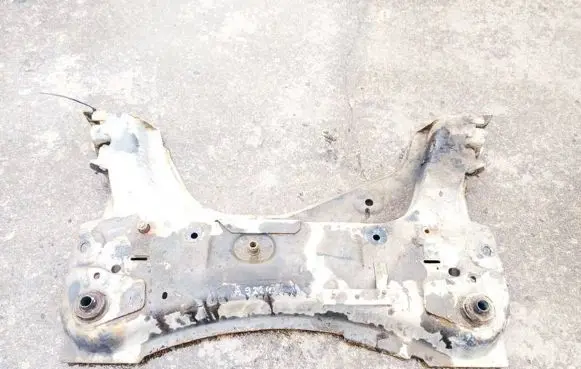 Nissan Note (E11) Front subframe