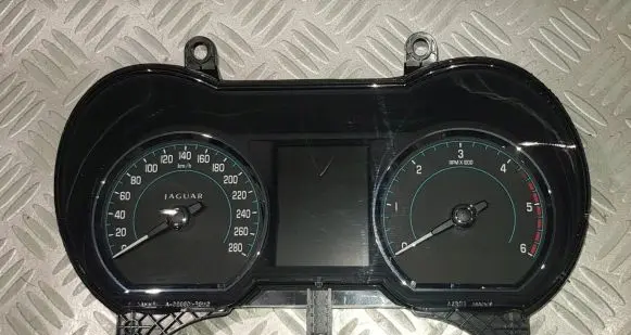 Jaguar XF X250 Speedometer (instrument cluster) BW83-10849-KE