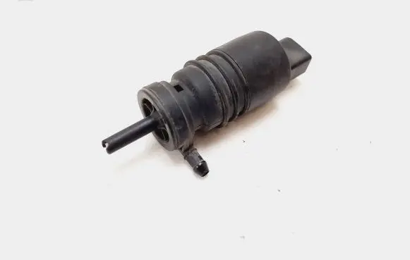 Mercedes-Benz E W211 Windscreen/windshield washer pump