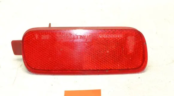 Honda CR-V Rear tail light reflector 23772600 P2132L