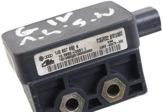 Volkswagen Golf IV ESP acceleration yaw rate sensor 1J0907657A 1J1907637A 10098000311