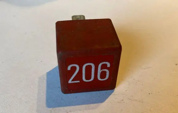 Audi A4 S4 B5 8D Other relay 431951253F