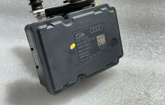 Audi Q7 4L ABS Pump 4L0614517A 00402364D200 10061333743