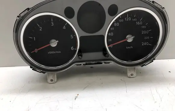Nissan X-Trail T31 Speedometer (instrument cluster) JG501 0712010087B