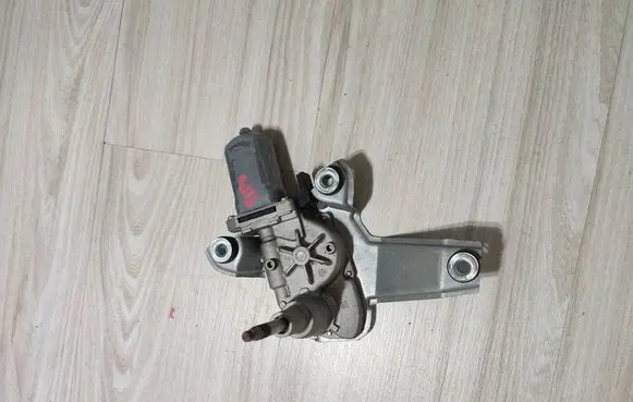 Fiat Tipo Rear window wiper mechanism 
