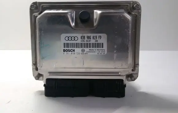 Audi A4 S4 B6 8E 8H Engine control unit/module 038906019FP 0281010729