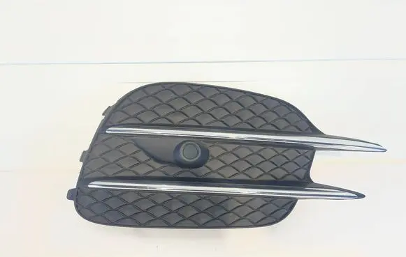 Mercedes-Benz V Class W447 Front bumper lower grill A4478851300