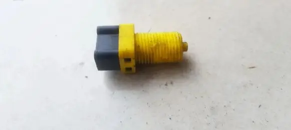 Renault Megane I Brake pedal sensor switch 7700849824