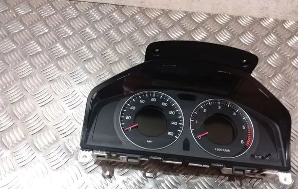 Volvo S60 Speedometer (instrument cluster) 31270905AA 36002604
