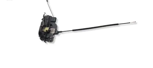 Opel Insignia A Front door lock 13503782