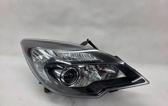 Opel Meriva B Headlight/headlamp 13253636