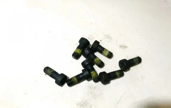 Hyundai i30 Nuts/bolts 