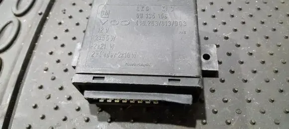 Opel Zafira A Light module LCM 09135156