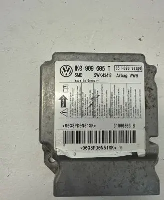 Volkswagen Golf V Airbag control unit/module 1K0909605T 05H020S2300 1098051