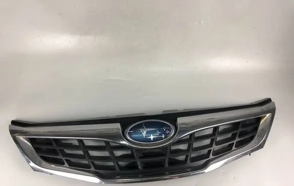 Subaru Impreza III Front grill
