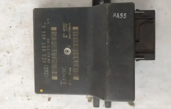 Audi A6 S6 C6 4F Gateway control module 4E0907468A 4F0910468