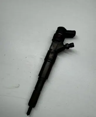 BMW 5 E60 E61 Fuel injector 0445110209 7794435 88AEASG