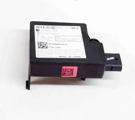 Tesla Model 3 Central body control module R201190115 1089775