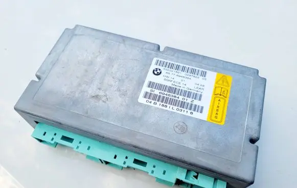 BMW 5 E60 E61 Airbag control unit/module 6946384 532221851