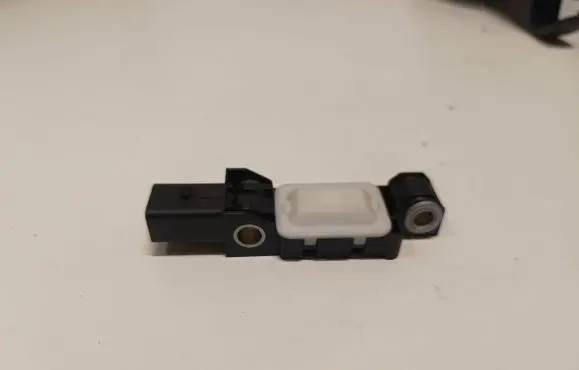 Audi A3 S3 8P Airbag deployment crash/impact sensor 4B0959643E 0232H00R2AAB 310703