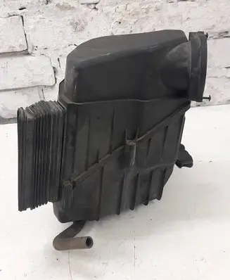 Audi A8 S8 D3 4E Air filter box 059133823d