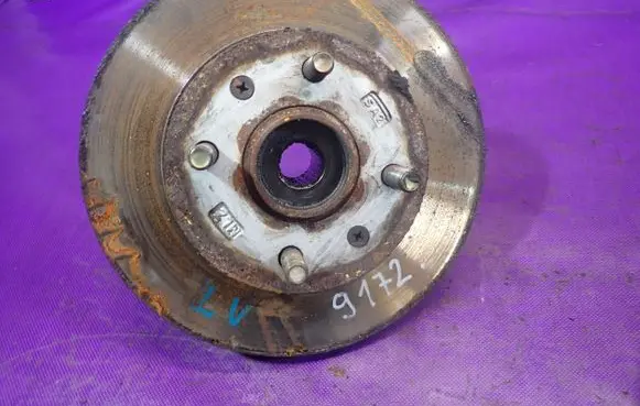 KIA Picanto Front wheel hub spindle knuckle